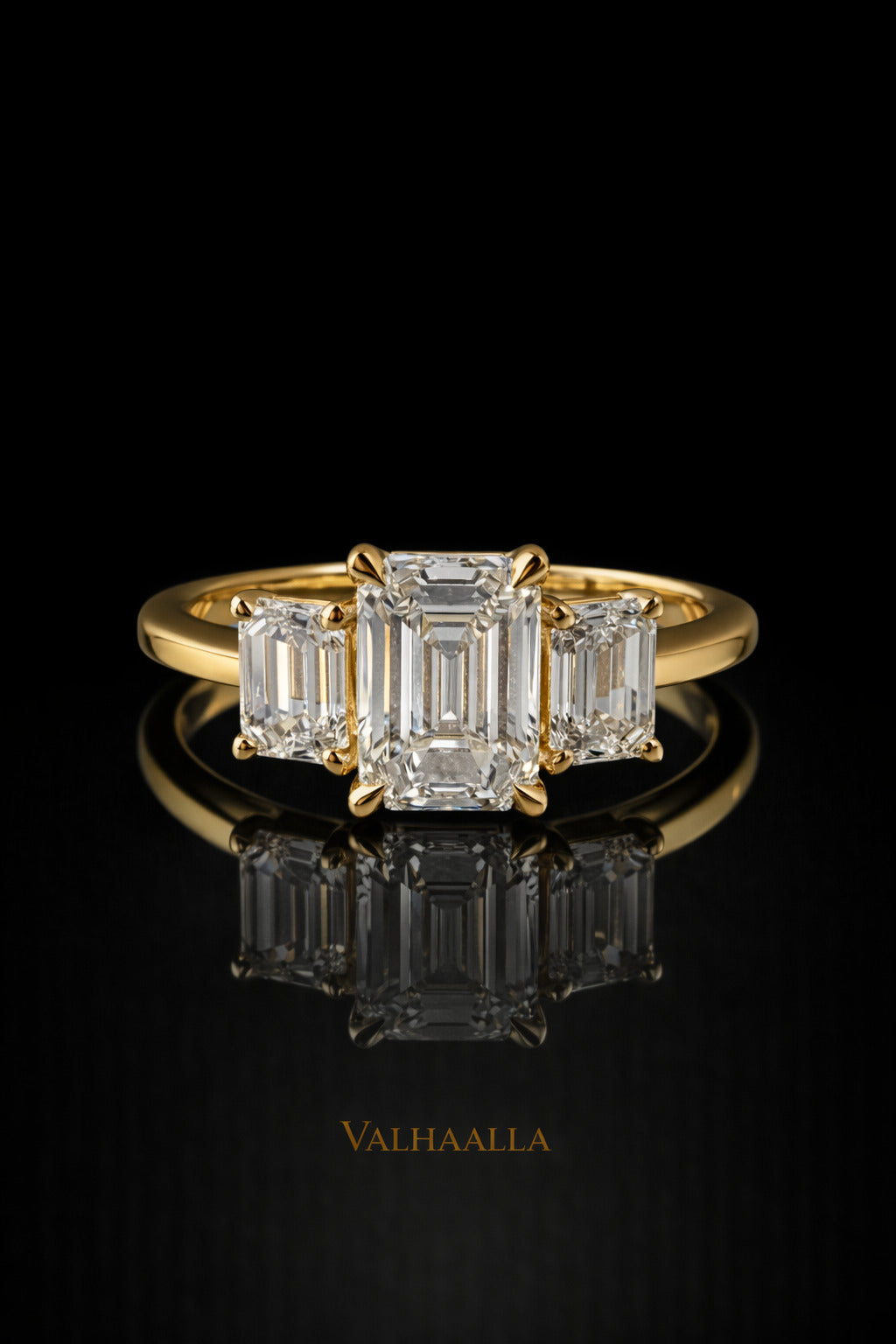 2.50 Ct Emerald Cut Diamond Engagement Ring with Side Stones In Gold