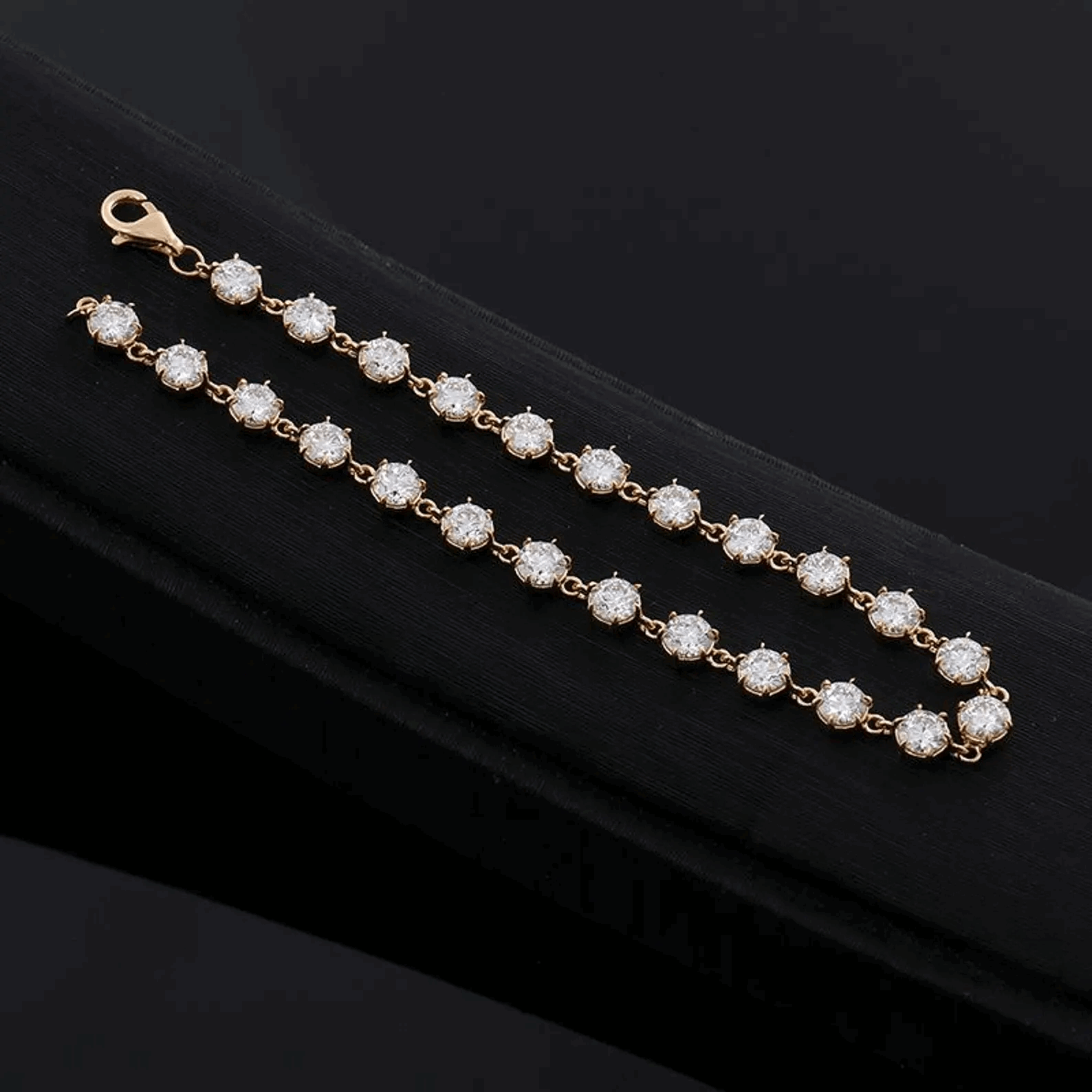 Classic Solid Diamond Tennis Bracelet Elegant Round Cut Prong Setting Luxury Jewellery for Her