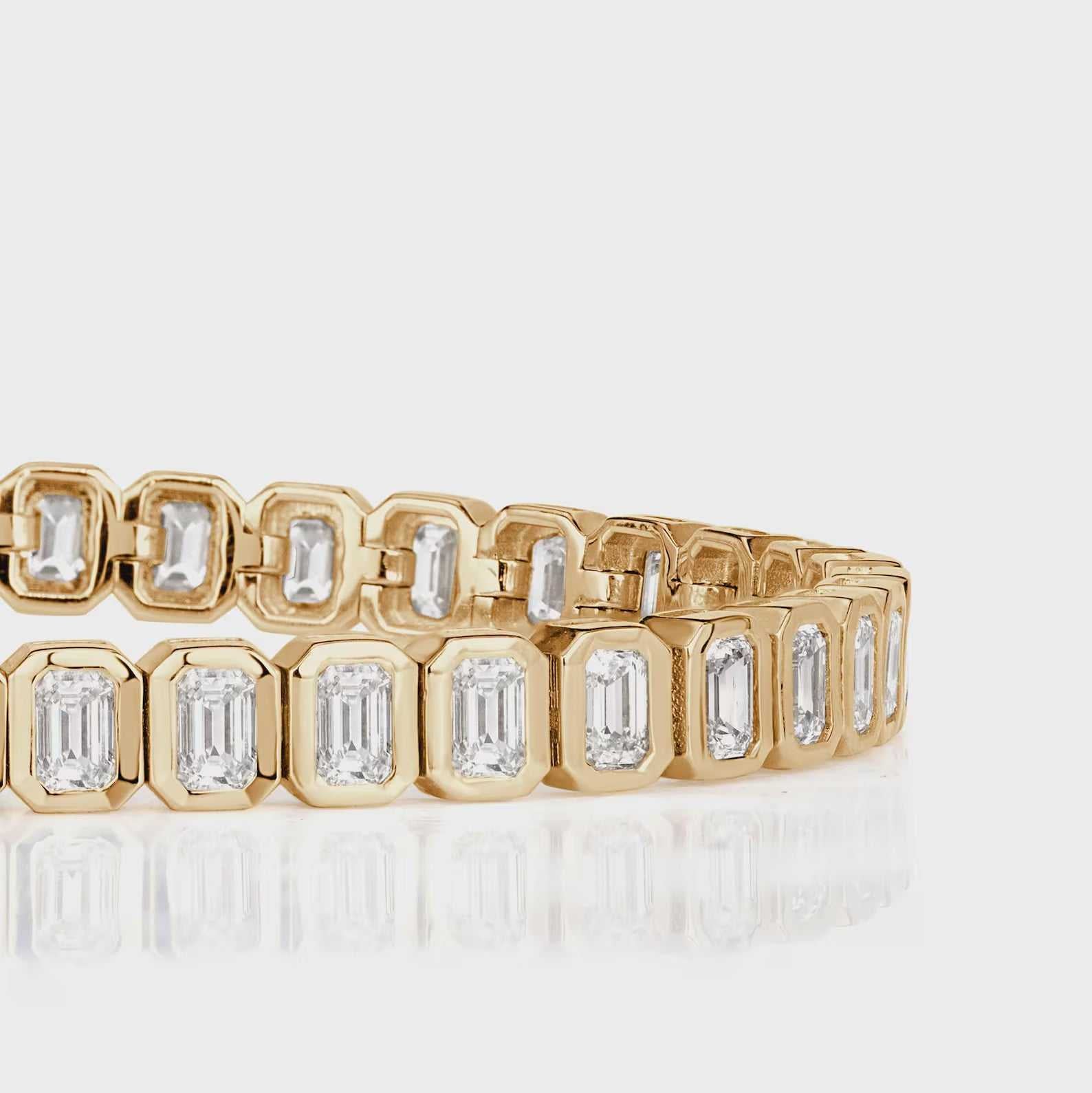 Emerald Cut Tennis Bracelet Bezel Set Gold Tennis Bracelet Classic Step Cut Bracelet Elegant Bridal & Anniversary Fine Jewelry
