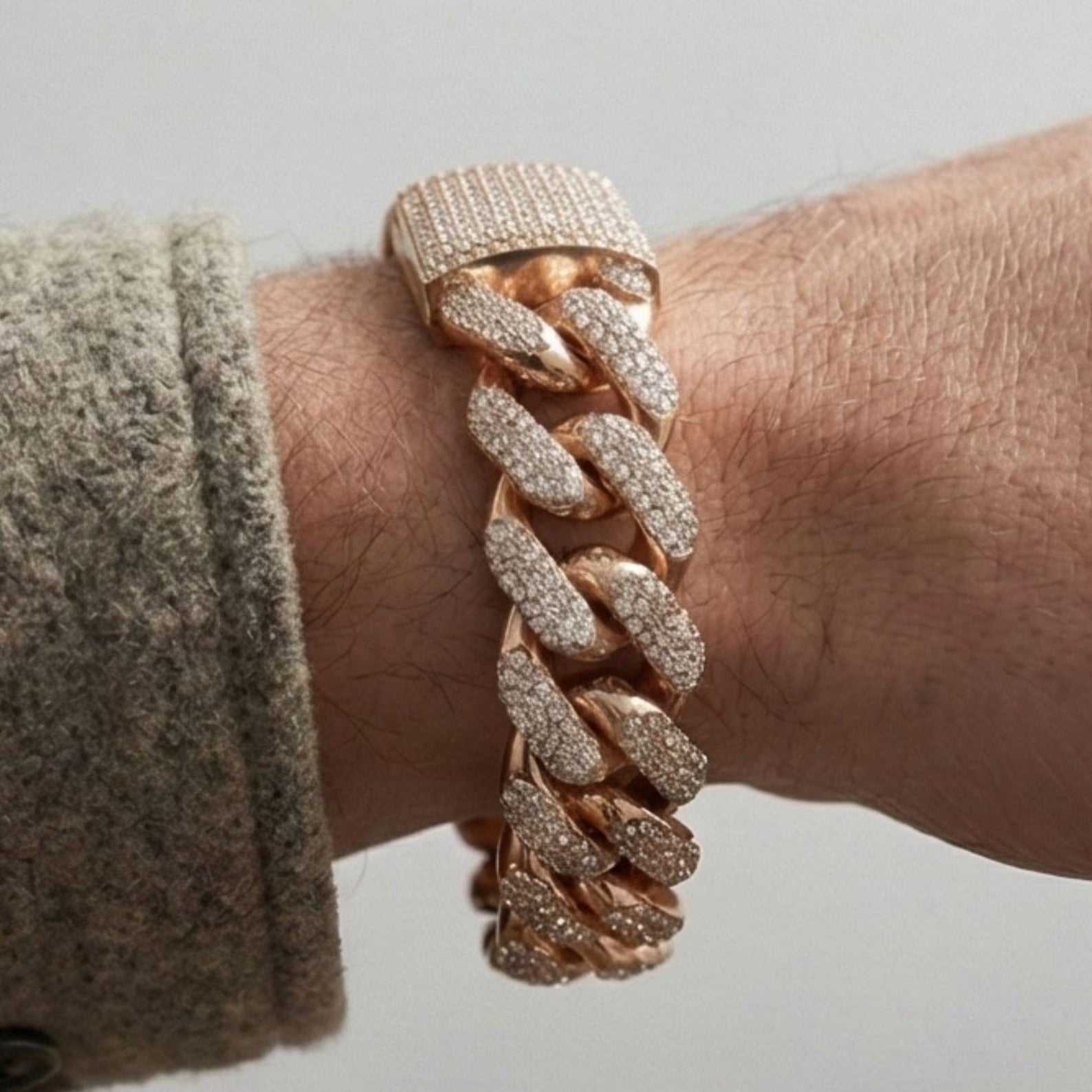 Diamond Cuban Link Bracelet for Men Round Brilliant Diamonds Solid Gold Iced Cuban Bracelet Luxury Hip Hop Jewelry